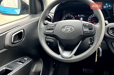 Хэтчбек Hyundai i10 2023 в 