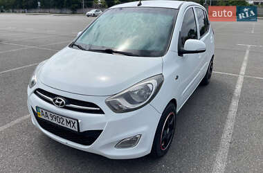 Хэтчбек Hyundai i10 2013 в Киеве