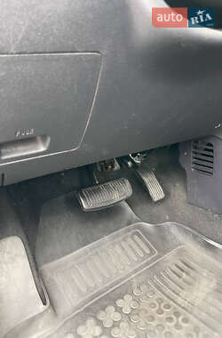 Хэтчбек Hyundai i10 2013 в 