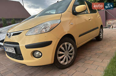 Хетчбек Hyundai i10 2010 в Києві