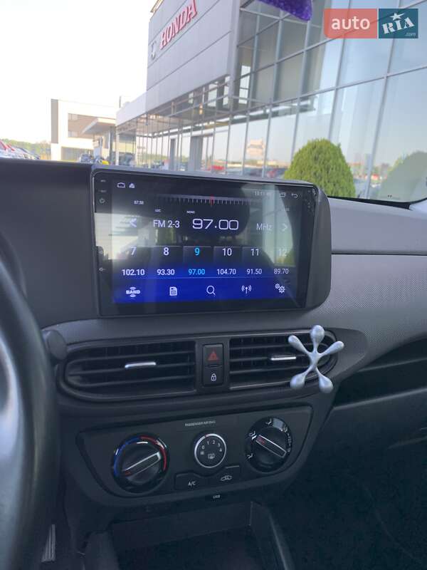 Хэтчбек Hyundai i10 2020 в Львове