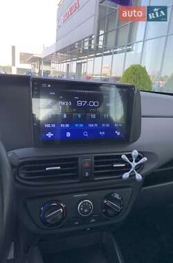 Хэтчбек Hyundai i10 2020 в 