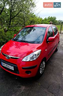 Хэтчбек Hyundai i10 2010 в 