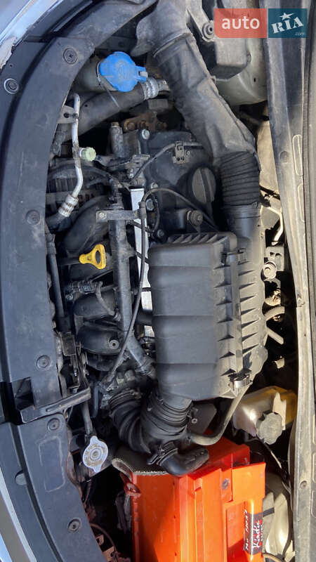 Хетчбек Hyundai i10 2011 в Ставищі