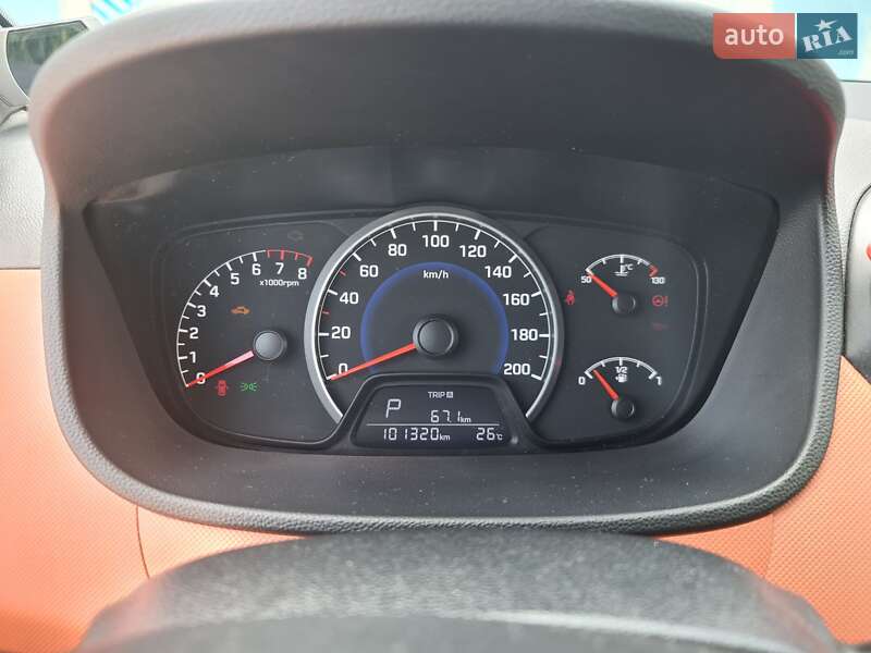Хэтчбек Hyundai i10 2014 в Боярке