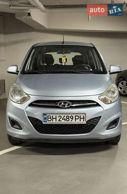 Хетчбек Hyundai i10 2011 в Одесі