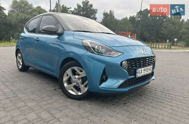 Хэтчбек Hyundai i10 2022 в 