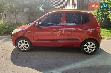 Хэтчбек Hyundai i10 2013 в 