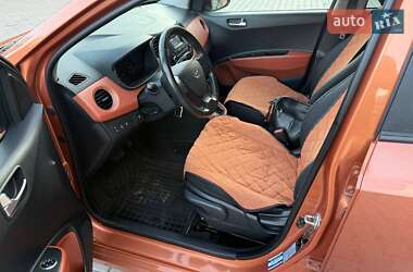 Хэтчбек Hyundai i10 2014 в 