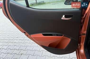 Хэтчбек Hyundai i10 2014 в 