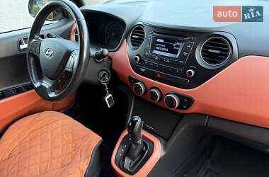 Хэтчбек Hyundai i10 2014 в 