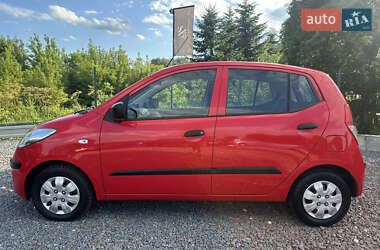 Хэтчбек Hyundai i10 2009 в 
