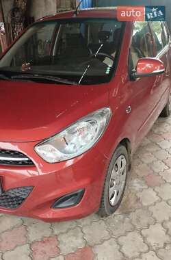 Хетчбек Hyundai i10 2013 в Харкові