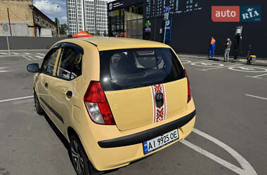 Хэтчбек Hyundai i10 2009 в 