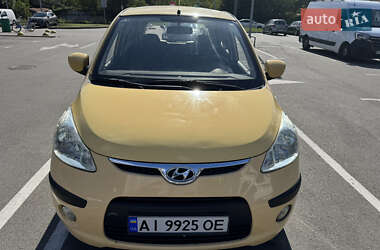 Хэтчбек Hyundai i10 2009 в 