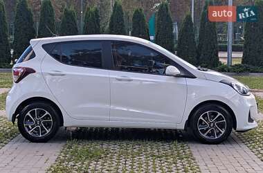 Хэтчбек Hyundai i10 2018 в 