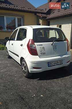 Хэтчбек Hyundai i10 2013 в 