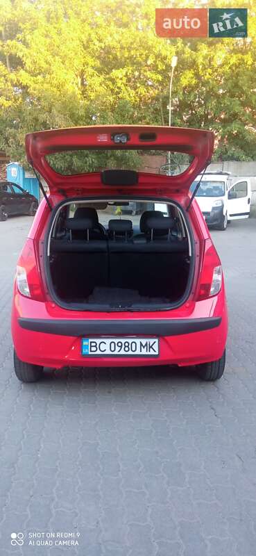 Хэтчбек Hyundai i10 2009 в Львове