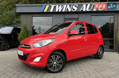 Хэтчбек Hyundai i10 2013 в 