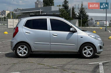Хетчбек Hyundai i10 2013 в Софіївській Борщагівці