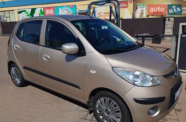 Хэтчбек Hyundai i10 2008 в 