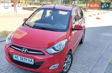 Хэтчбек Hyundai i10 2012 в Харькове