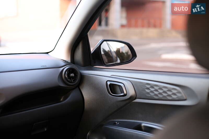 Хэтчбек Hyundai i10 2022 в Броварах