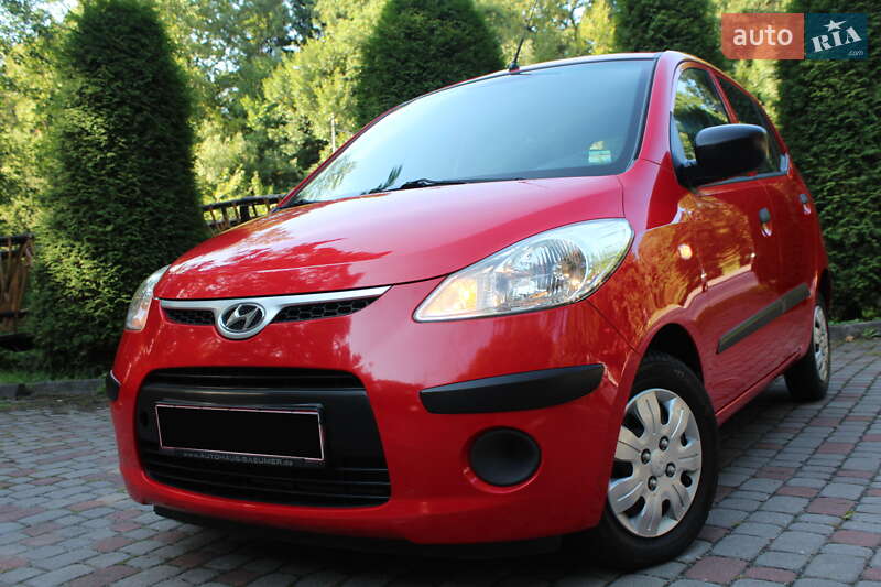 Хэтчбек Hyundai i10 2009 в Трускавце
