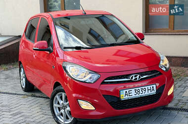 Хэтчбек Hyundai i10 2012 в 