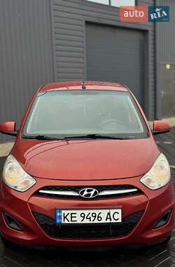 Хэтчбек Hyundai i10 2013 в 