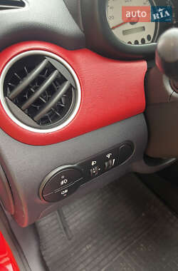Хэтчбек Hyundai i10 2008 в 