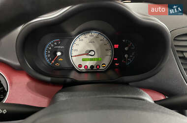 Хэтчбек Hyundai i10 2008 в 