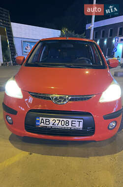 Хэтчбек Hyundai i10 2008 в 