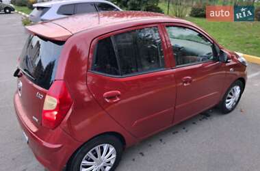 Хэтчбек Hyundai i10 2013 в 