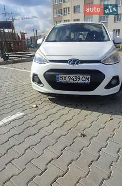 Хетчбек Hyundai i10 2014 в 