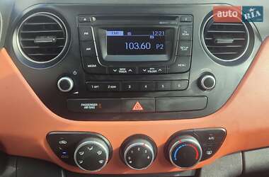 Хетчбек Hyundai i10 2014 в 