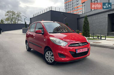 Хетчбек Hyundai i10 2011 в  фото 2 Хетчбек Hyundai i10 2011 в