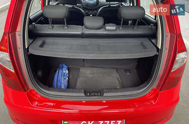 Хетчбек Hyundai i10 2011 в  фото 22 Хетчбек Hyundai i10 2011 в