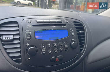 Хетчбек Hyundai i10 2011 в  фото 29 Хетчбек Hyundai i10 2011 в