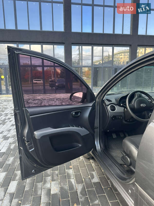 Хэтчбек Hyundai i10 2013 в Полтаве фото 13 Хэтчбек Hyundai i10 2013 в Полтаве