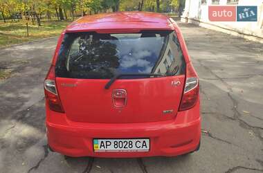 Хэтчбек Hyundai i10 2011 в  фото 5 Хэтчбек Hyundai i10 2011 в