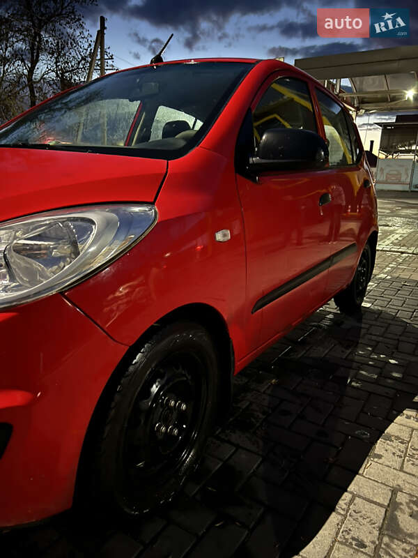 Хетчбек Hyundai i10 2012 в Чернівцях фото 9 Хетчбек Hyundai i10 2012 в Чернівцях