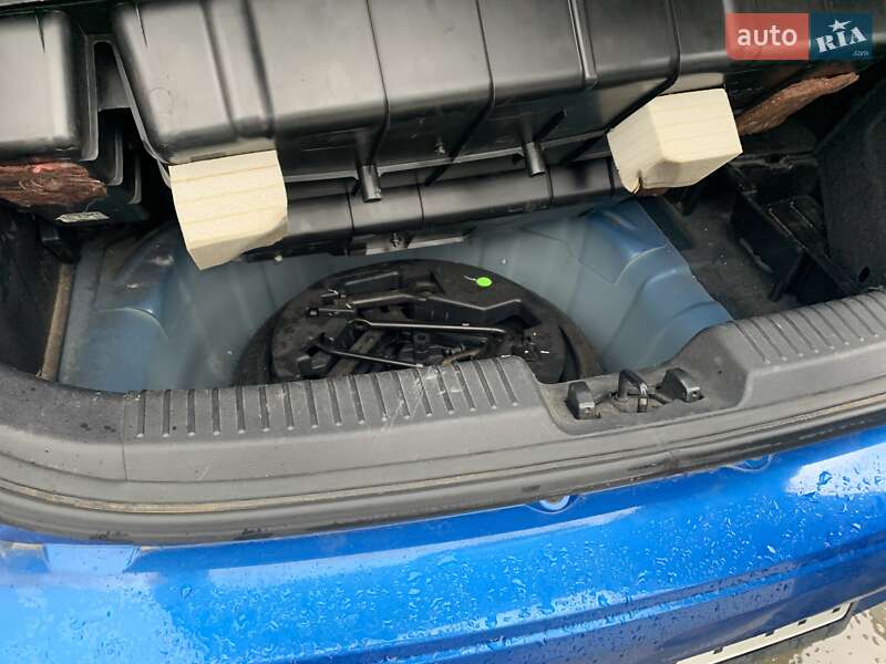 Хэтчбек Hyundai i10 2011 в Киеве фото 10 Хэтчбек Hyundai i10 2011 в Киеве