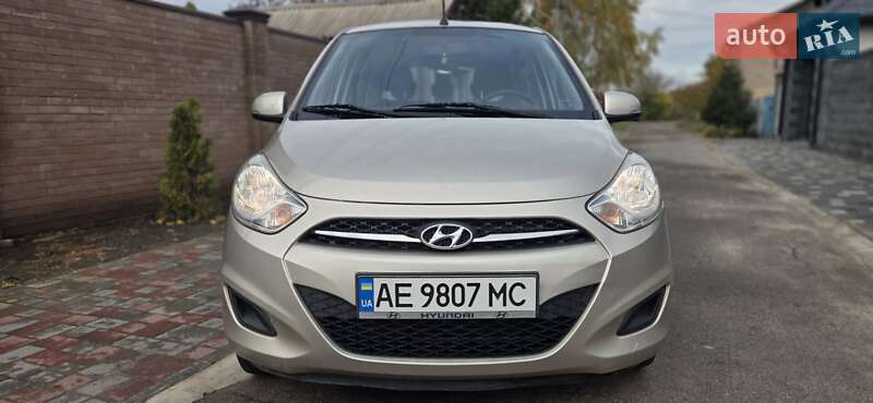 Хэтчбек Hyundai i10 2013 в Кривом Роге фото 2 Хэтчбек Hyundai i10 2013 в Кривом Роге