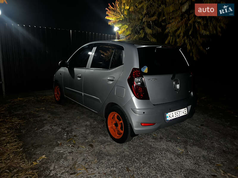 Хетчбек Hyundai i10 2012 в Броварах