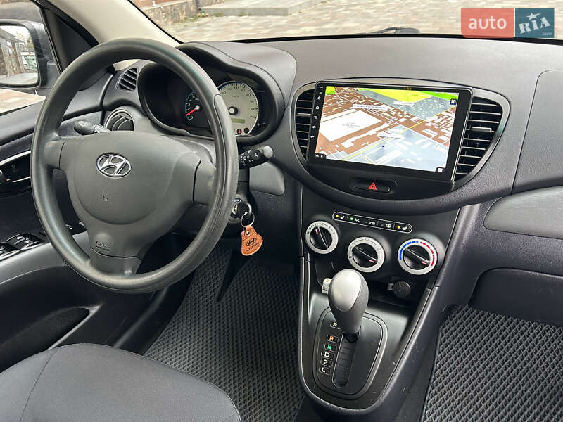 Хэтчбек Hyundai i10 2008 в Черкассах