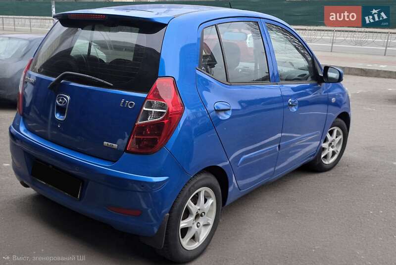 Хетчбек Hyundai i10 2011 в Києві