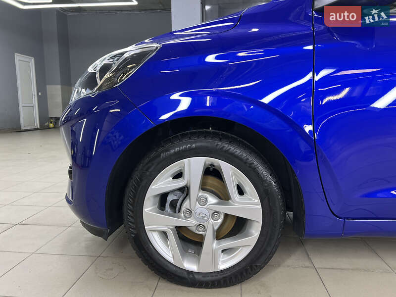 Хэтчбек Hyundai i10 2021 в Киеве