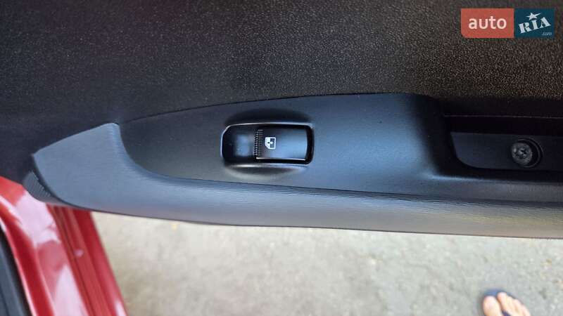 Хэтчбек Hyundai i10 2013 в Харькове фото 27 Хэтчбек Hyundai i10 2013 в Харькове