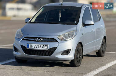 Хетчбек Hyundai i10 2011 в Одесі